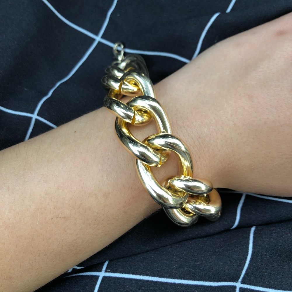 Large Chain Bracelet * - Picture 3 of 3